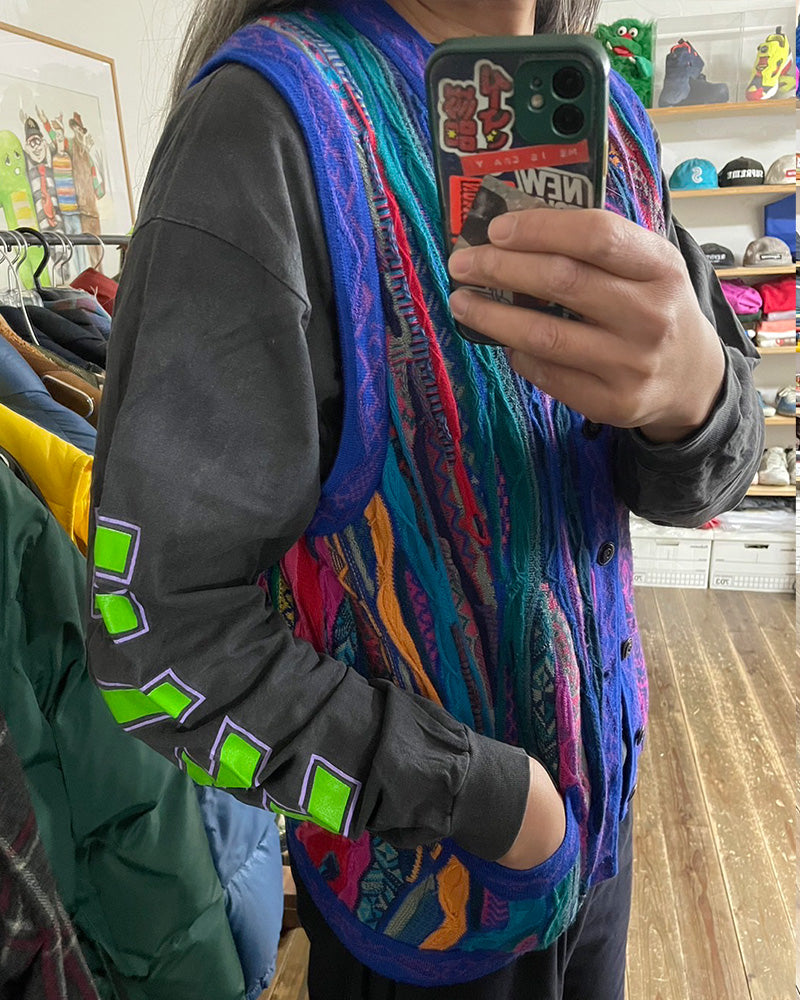 【Used】80s CUGGI クージー 旧タグ ピュアウール 3D 立体編み マルチカラー MADE IN AUSTRALIA