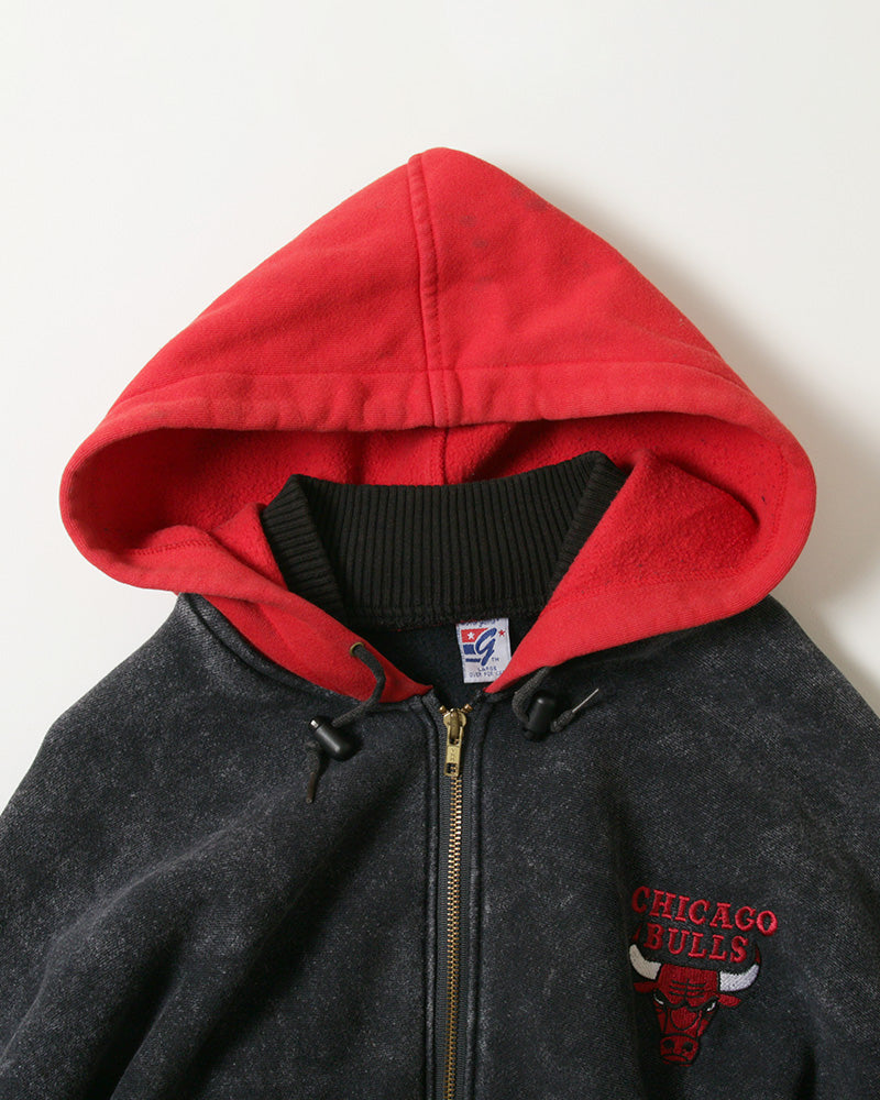 【Used】CHICAGO BULLS シカゴブルズ スウェットパーカー MADE IN USA L