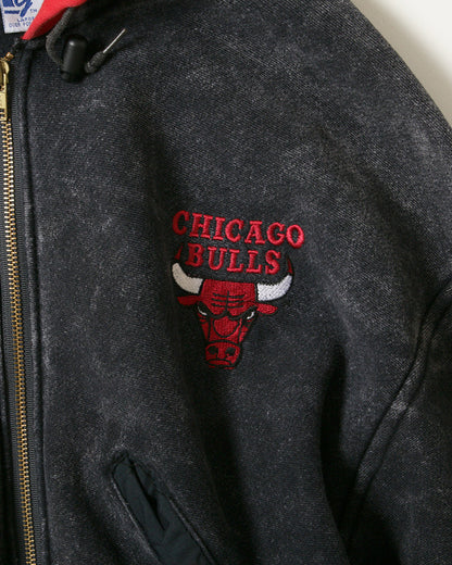 【Used】CHICAGO BULLS シカゴブルズ スウェットパーカー MADE IN USA L