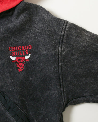 【Used】CHICAGO BULLS シカゴブルズ スウェットパーカー MADE IN USA L